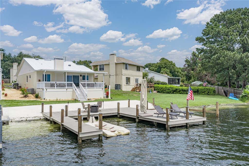Photo of 679 Lake Dexter Circle, Winter Haven, FL 33884 (MLS # P4939365)