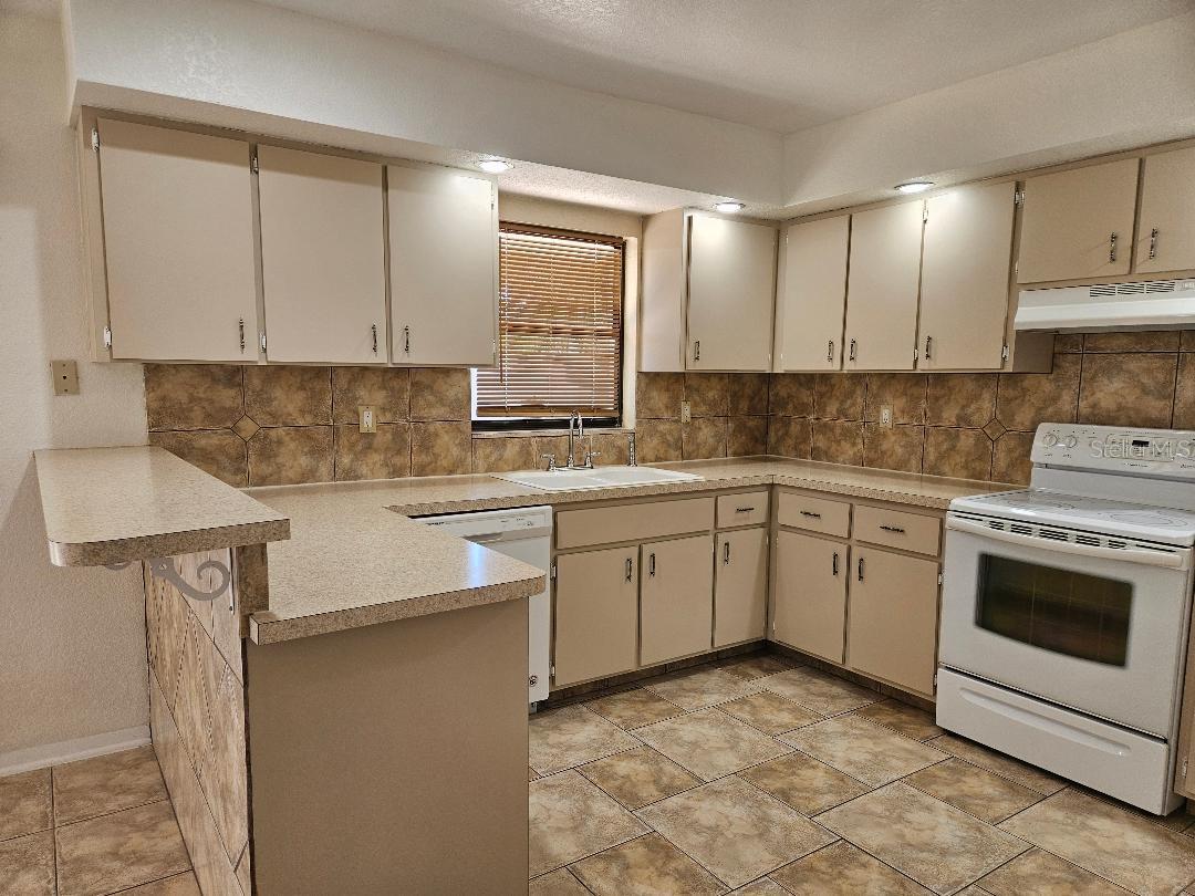 PORT CHARLOTTE SEC 010 - Residential
