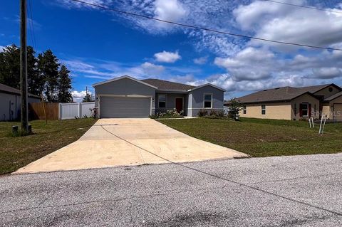 A home in POINCIANA