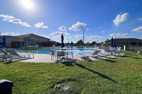 A home in POINCIANA