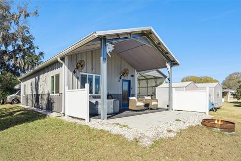 Tiny photo for 645 Cr 485a, Lake Panasoffkee, FL 33538 (MLS # G5107935)