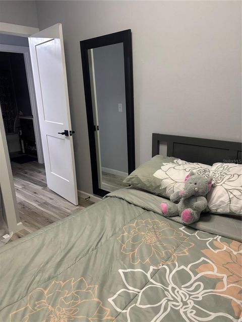 Tiny photo for 645 Cr 485a, Lake Panasoffkee, FL 33538 (MLS # G5107935)