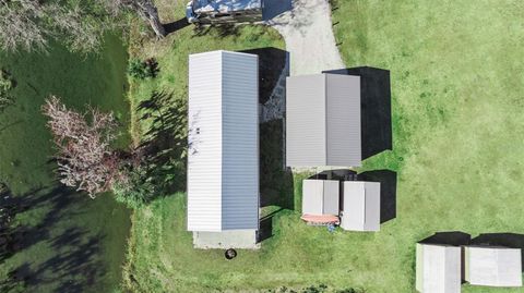 Tiny photo for 645 Cr 485a, Lake Panasoffkee, FL 33538 (MLS # G5107935)