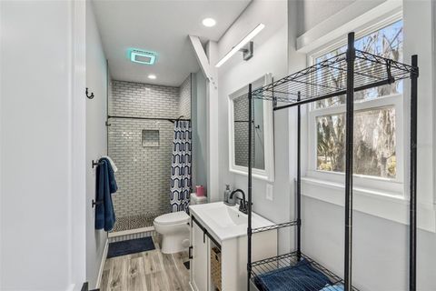 Tiny photo for 645 Cr 485a, Lake Panasoffkee, FL 33538 (MLS # G5107935)