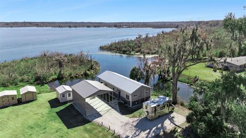 Tiny photo for 645 Cr 485a, Lake Panasoffkee, FL 33538 (MLS # G5107935)