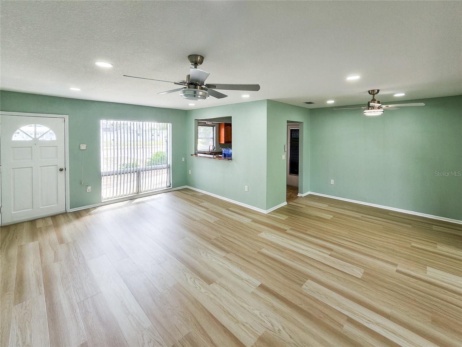 CENTURY ESTATES - Residential