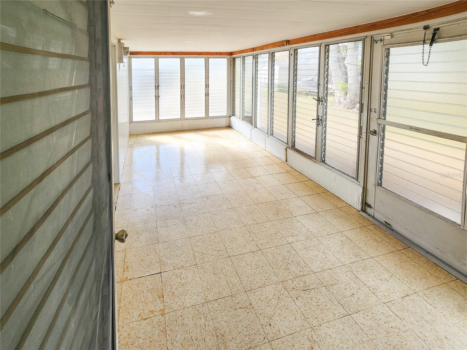 CENTURY ESTATES - Residential