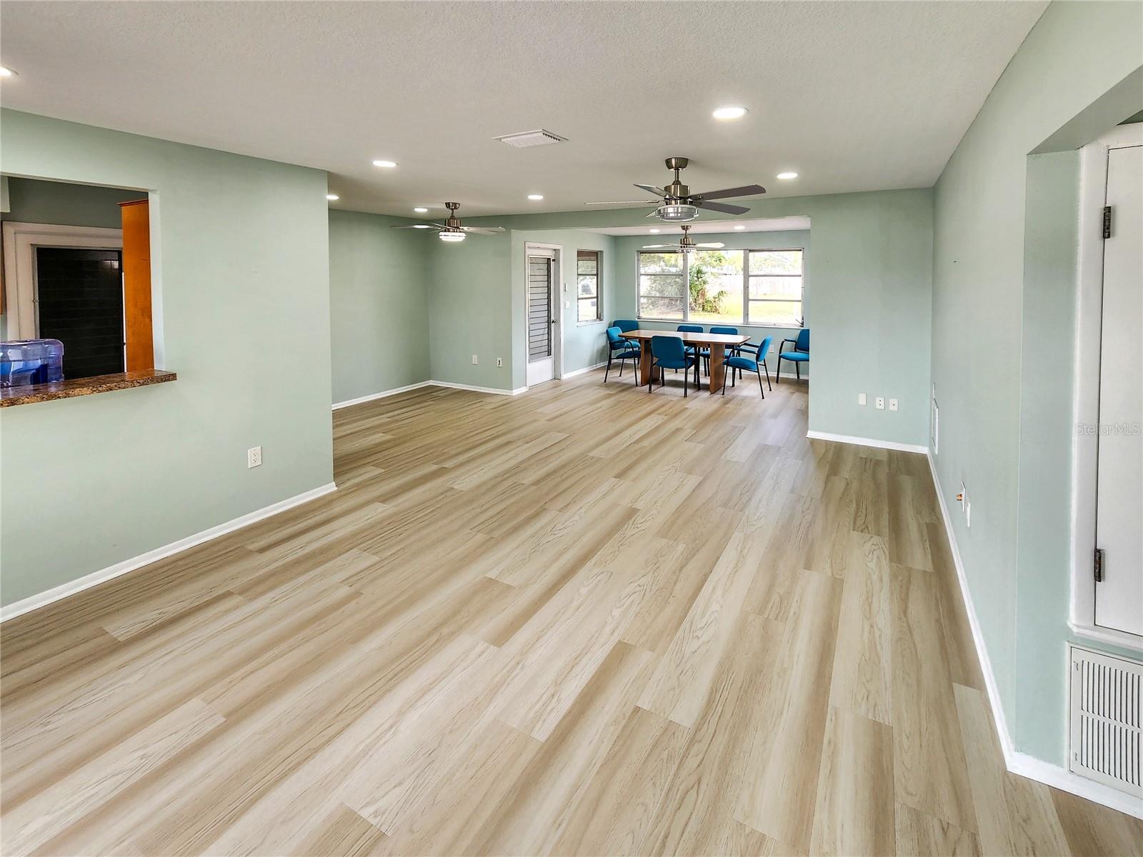 CENTURY ESTATES - Residential