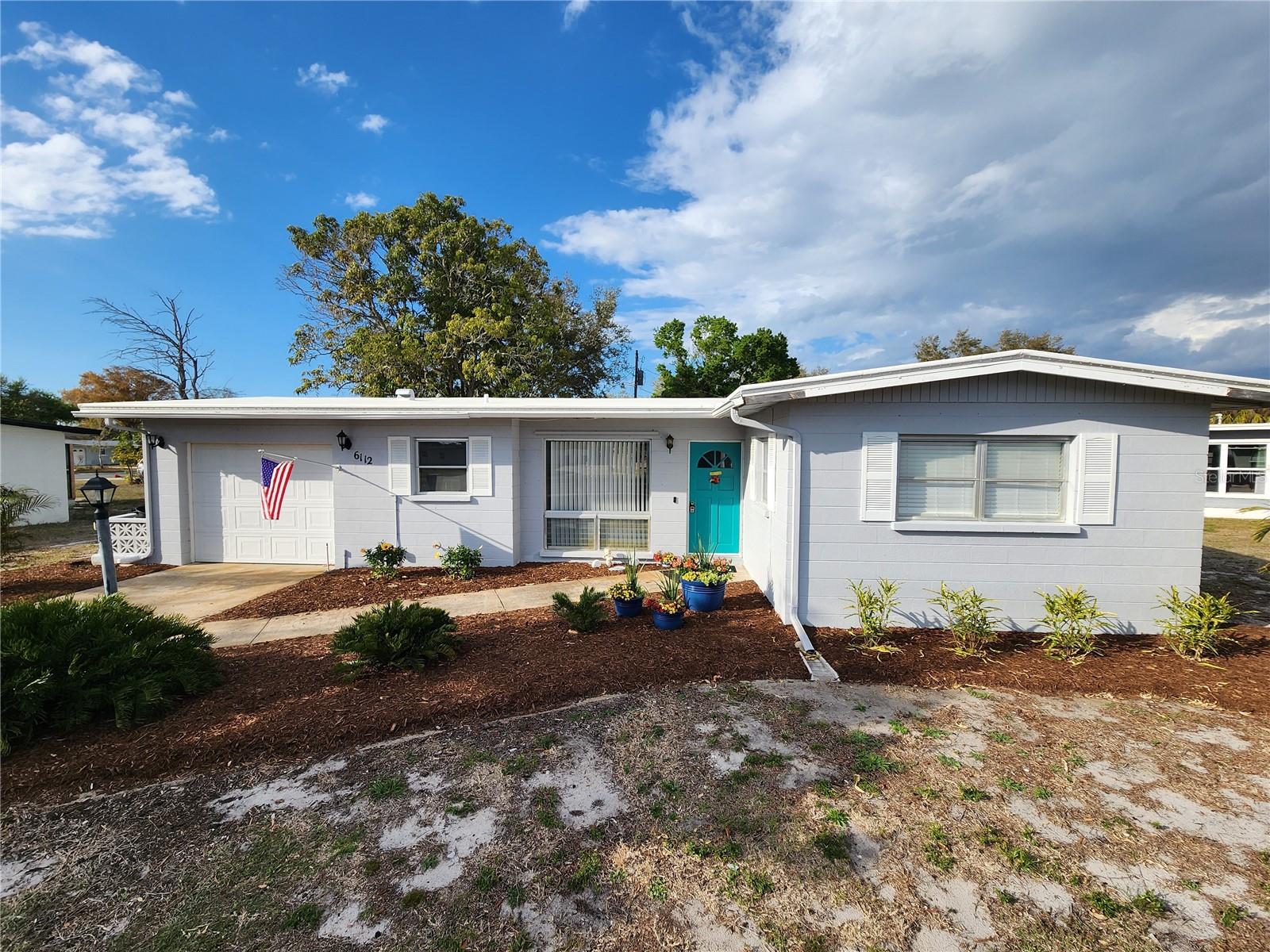 CENTURY ESTATES - Residential