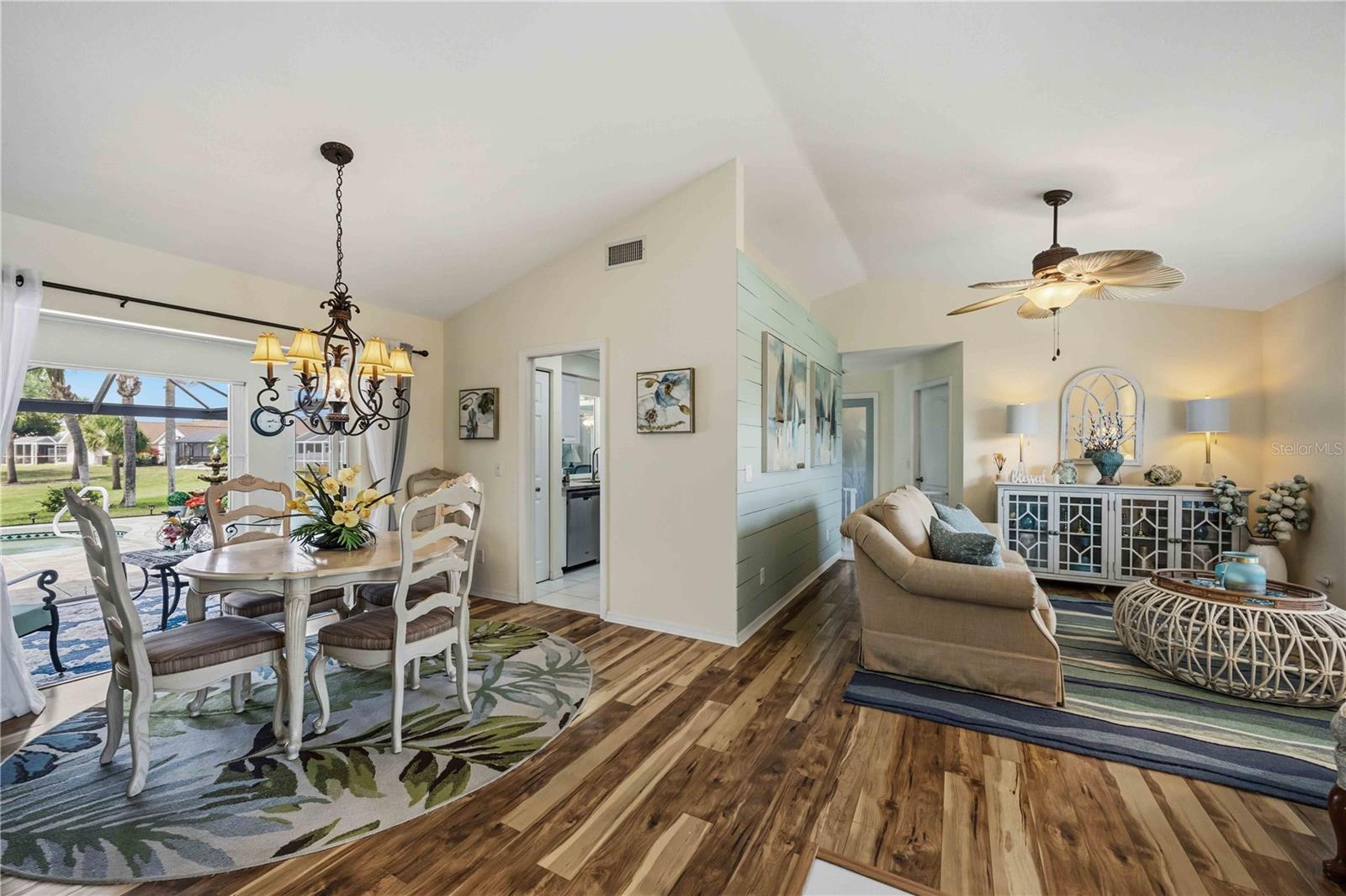 ROTONDA WEST BROADMOOR - Residential