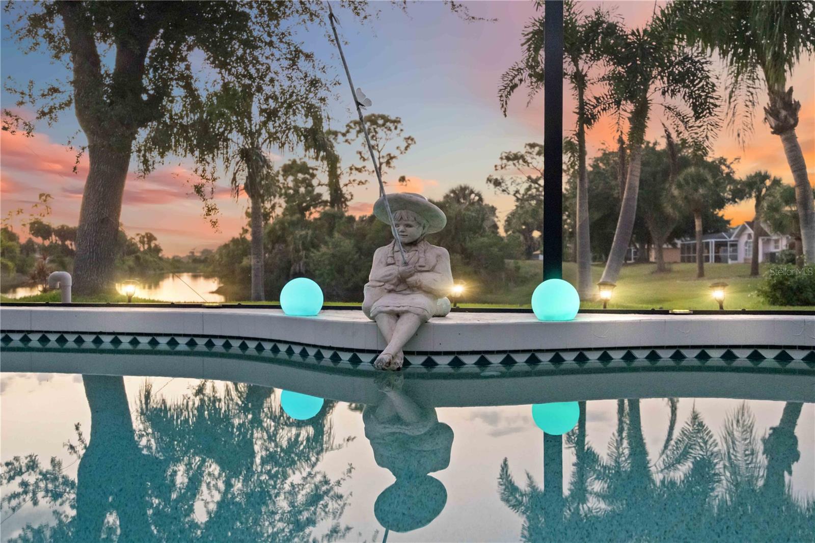 ROTONDA WEST BROADMOOR - Residential