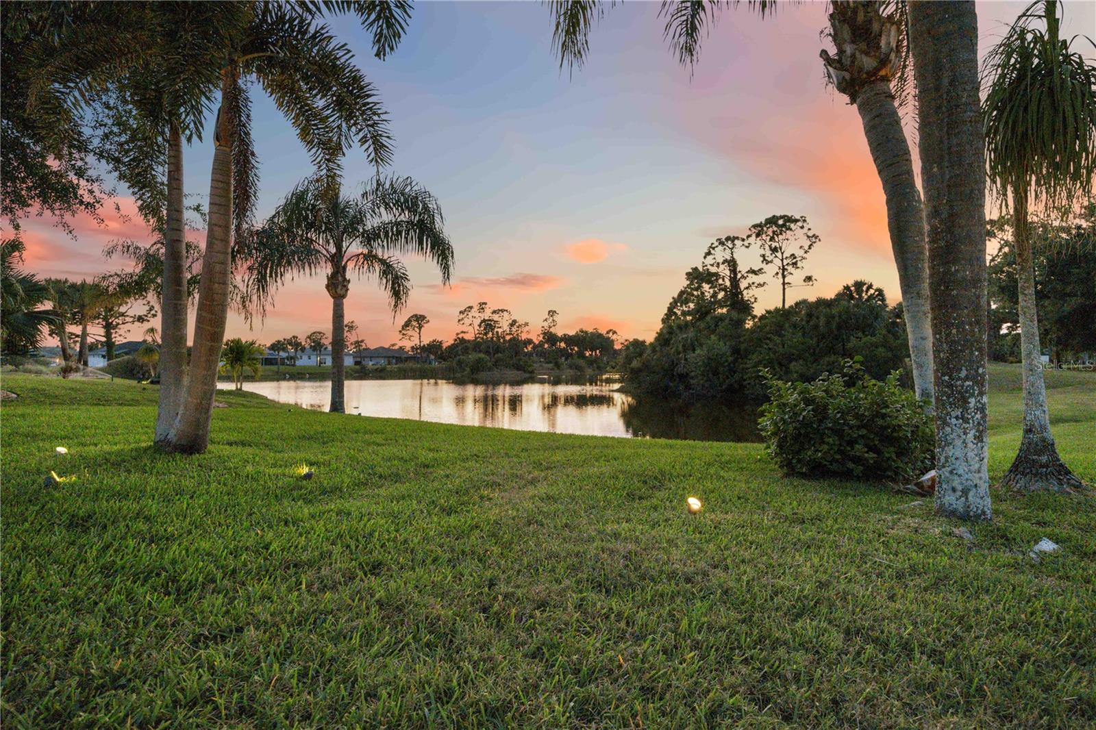 ROTONDA WEST BROADMOOR - Residential