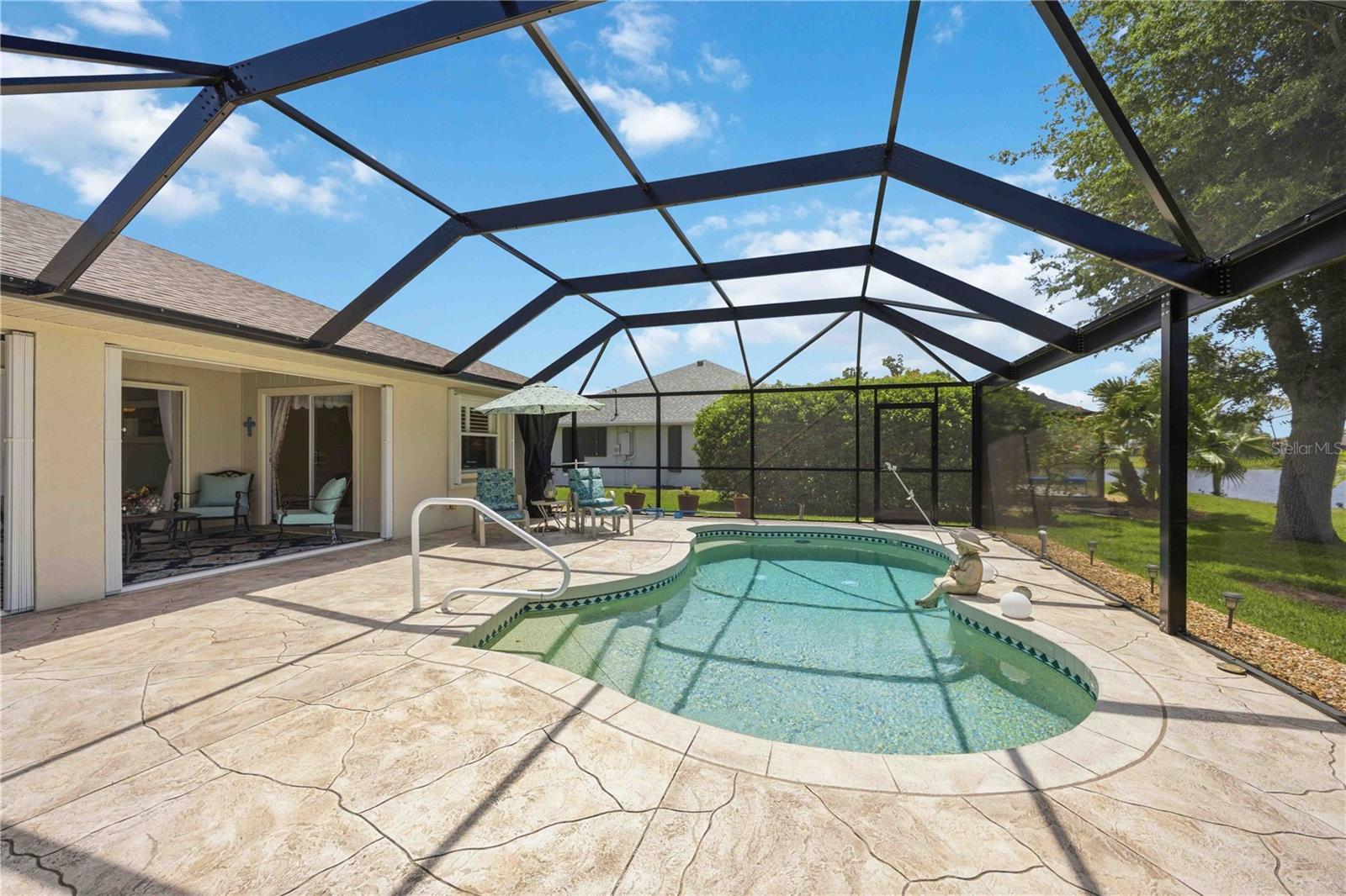 ROTONDA WEST BROADMOOR - Residential