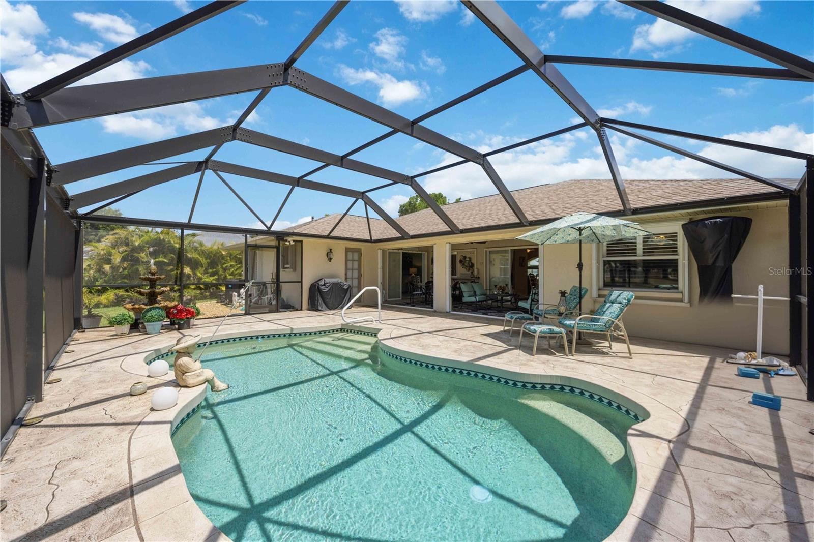 ROTONDA WEST BROADMOOR - Residential