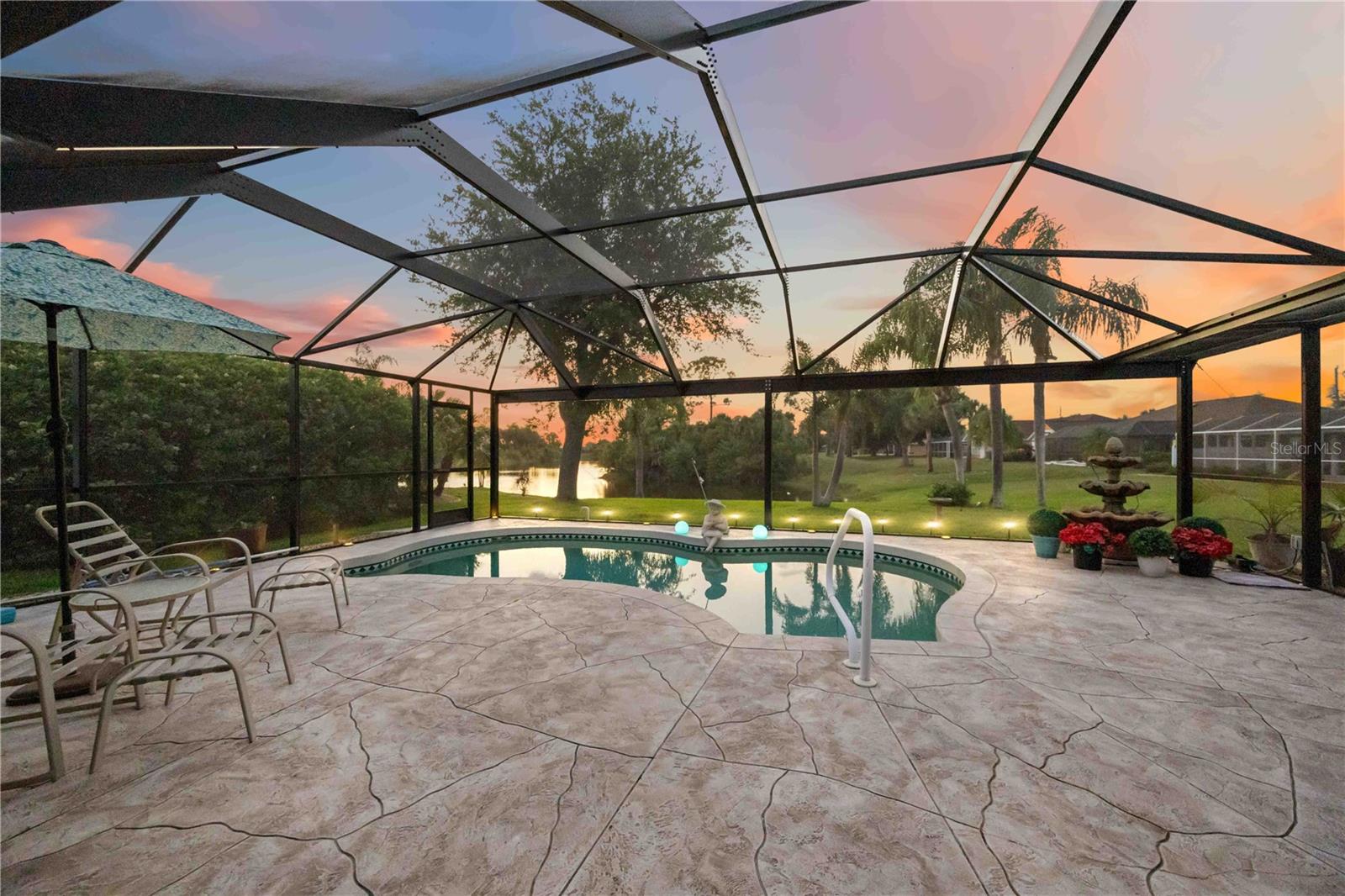 ROTONDA WEST BROADMOOR - Residential