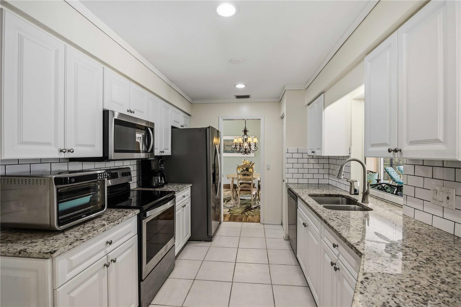 ROTONDA WEST BROADMOOR - Residential