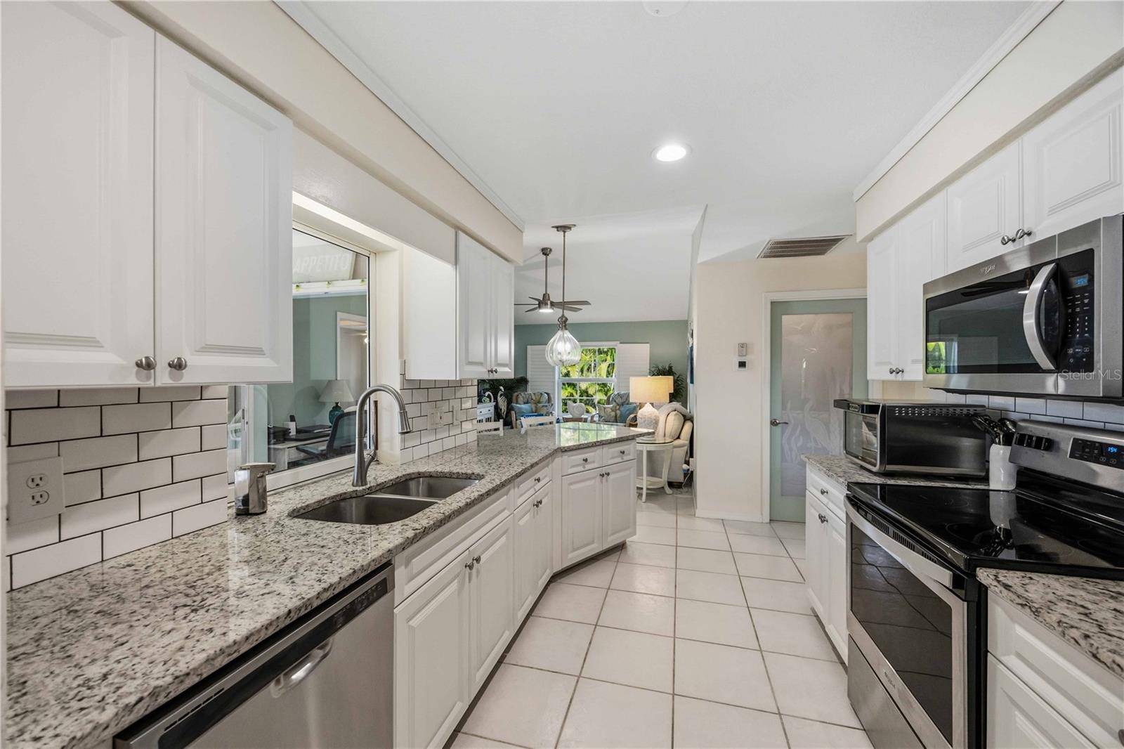 ROTONDA WEST BROADMOOR - Residential