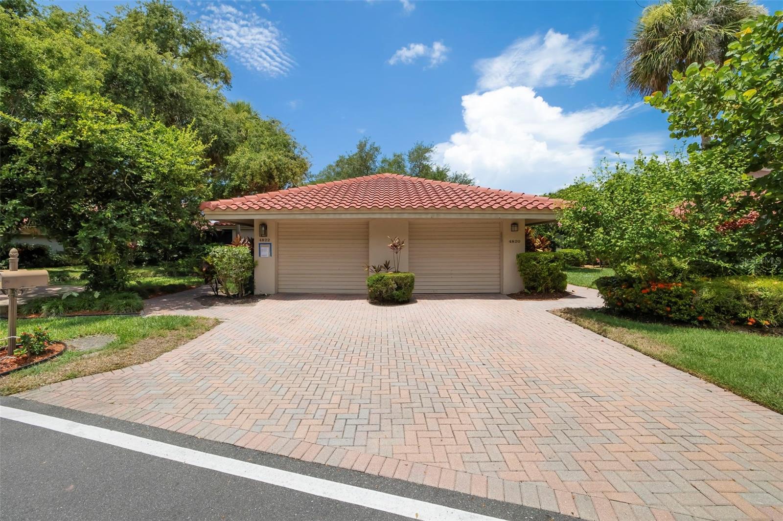 4820 KESTRAL PARK CIRCLE 18