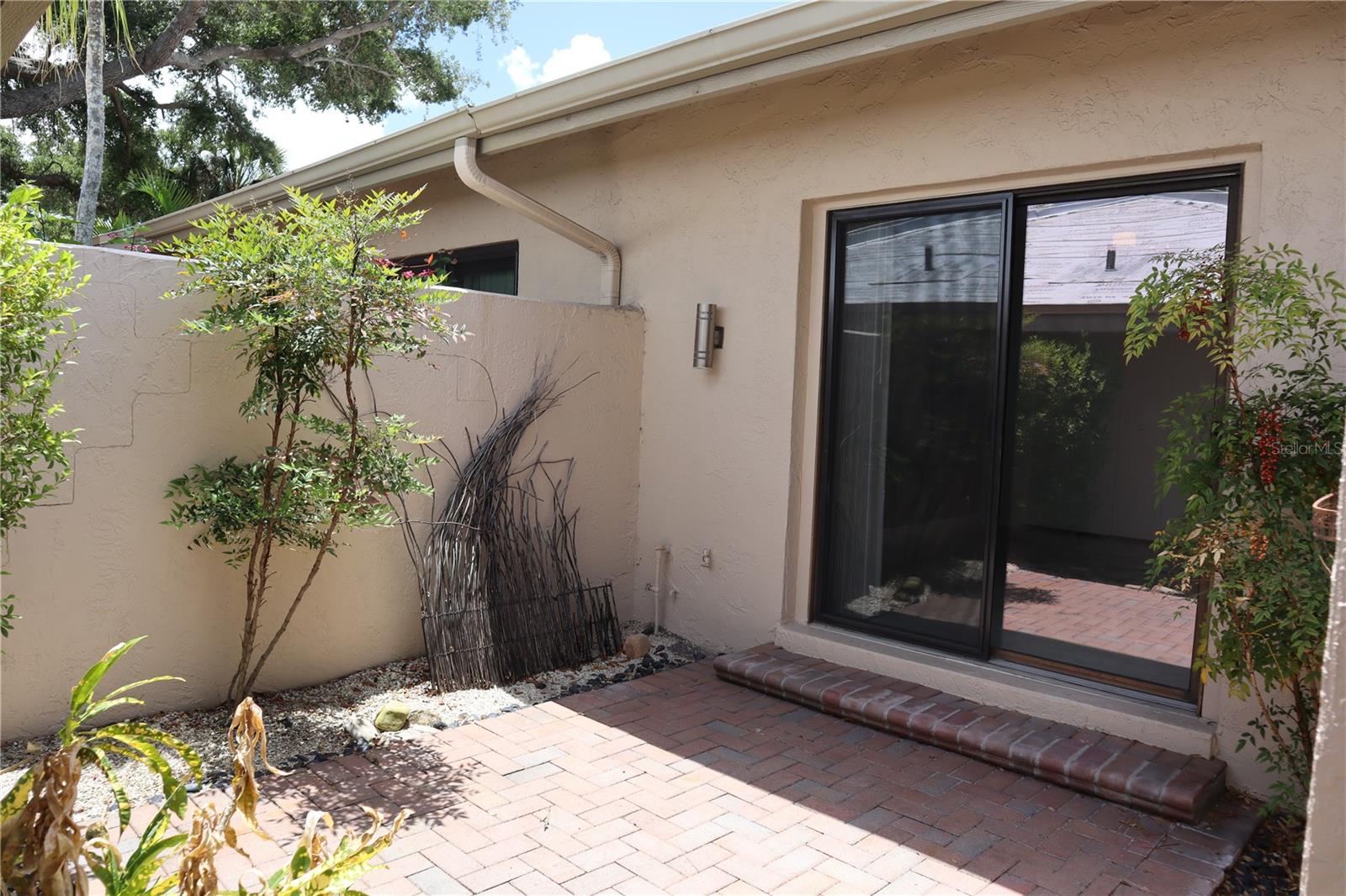 LANDINGS CARRIAGEHOUSE II - Residential