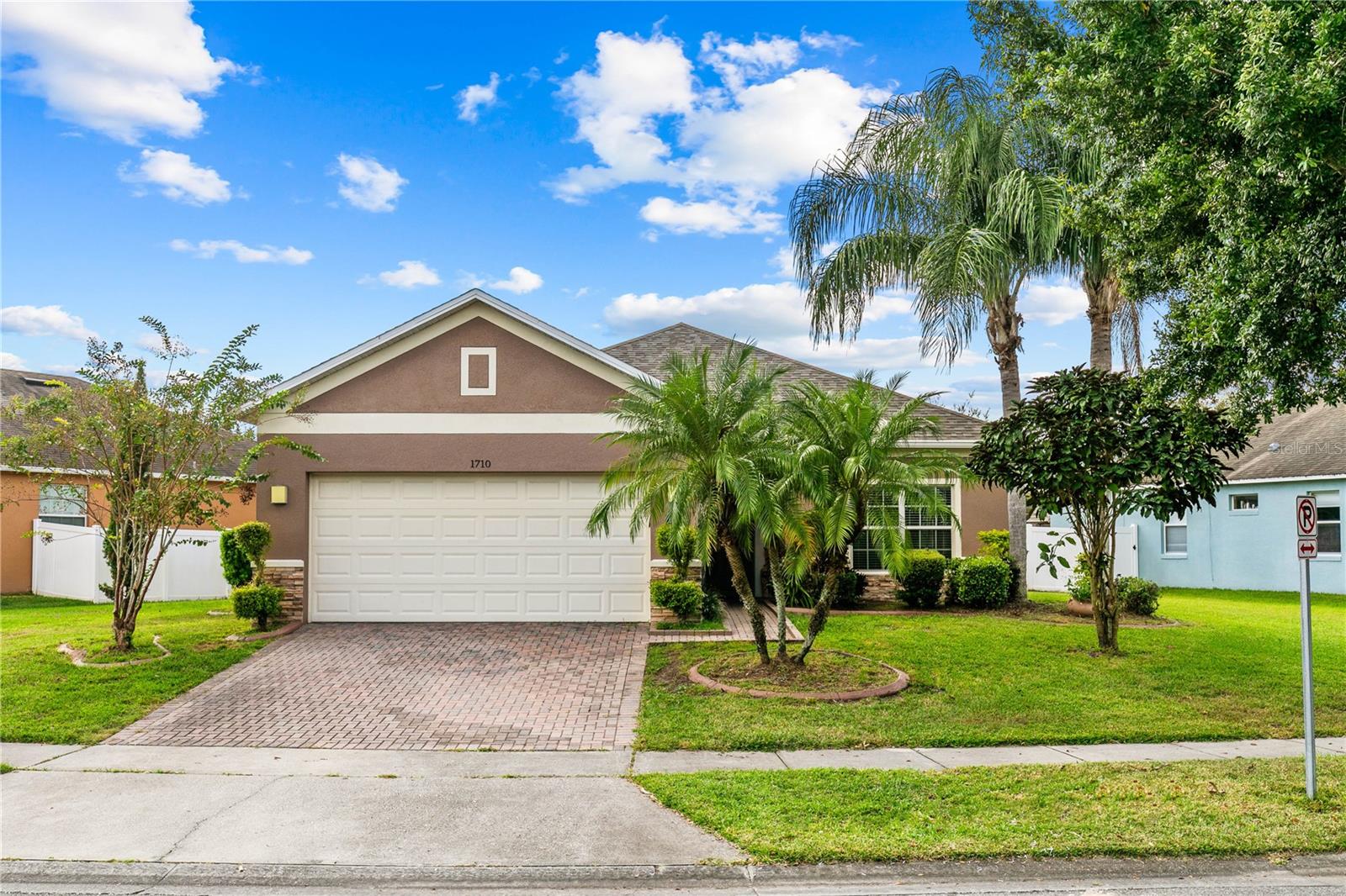 Beautifully Maintained 3-Bedroom Home in a Prime Location Step into this charming 3-bedroom, 2-bath home offering over 1,500 sq. ft. of comfortable living space. Featuring a new roof, A/C installed just a year ago, and optional leased solar panels, this home combines modern efficiency with peace of mind. The fenced backyard is in excellent condition, providing privacy and a perfect space for outdoor enjoyment. Enjoy spacious living areas, a well-kept interior, and access to fantastic community amenities. Located in a nice neighborhood close to shopping, dining, and major highways—this home truly has it all!