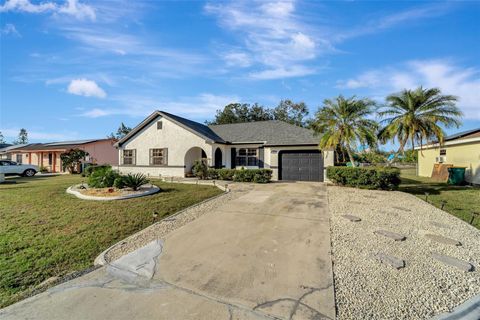 A home in PORT CHARLOTTE