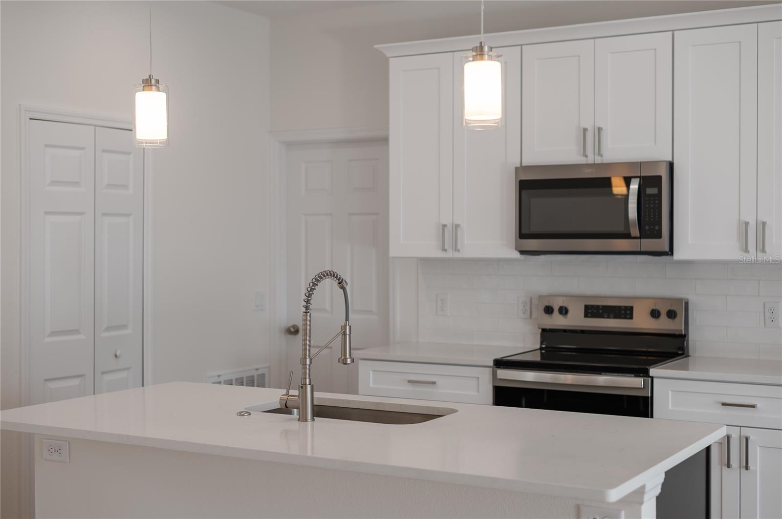 CARNELL 3RD ADD - Residential