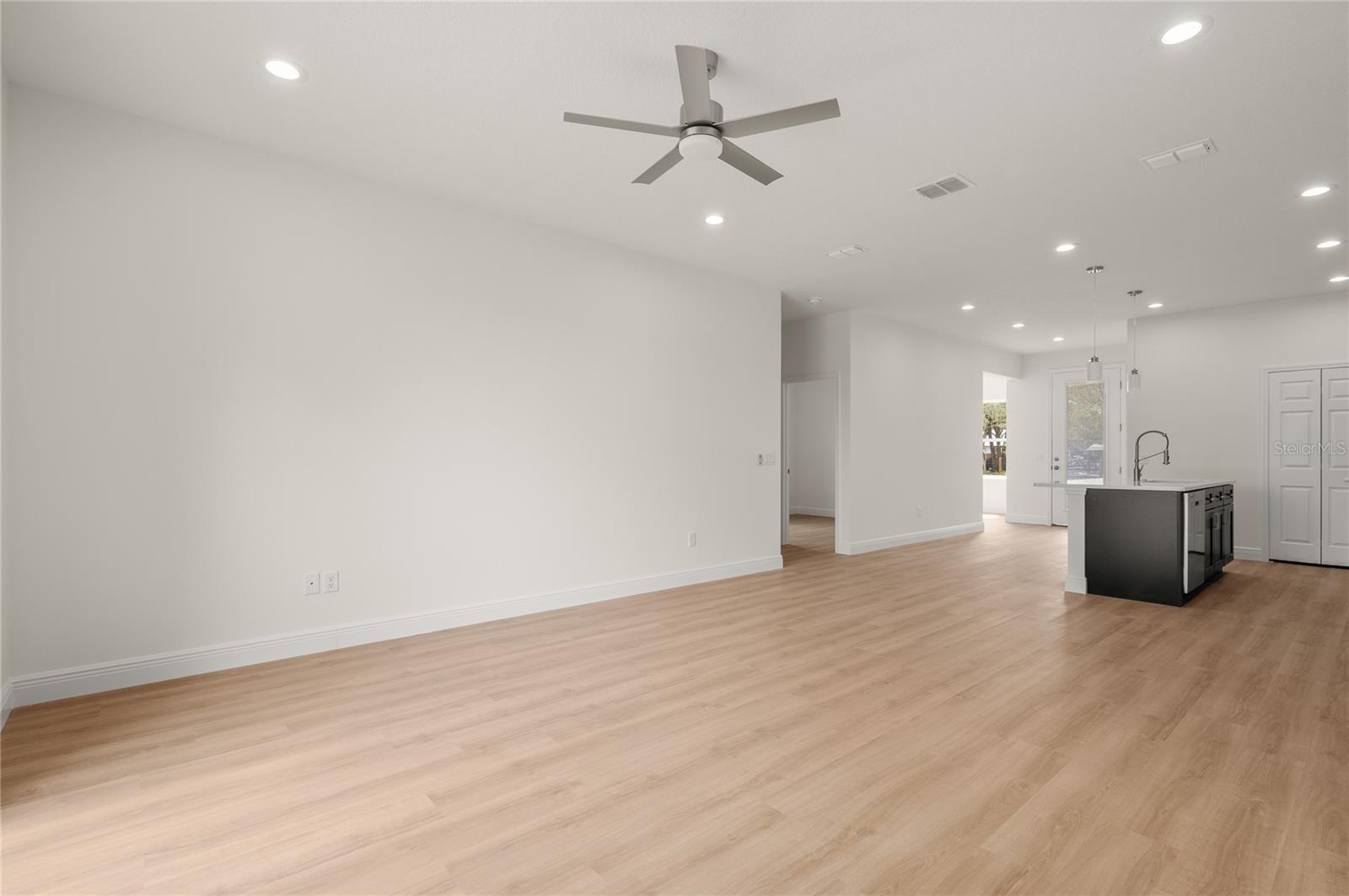 CARNELL 3RD ADD - Residential