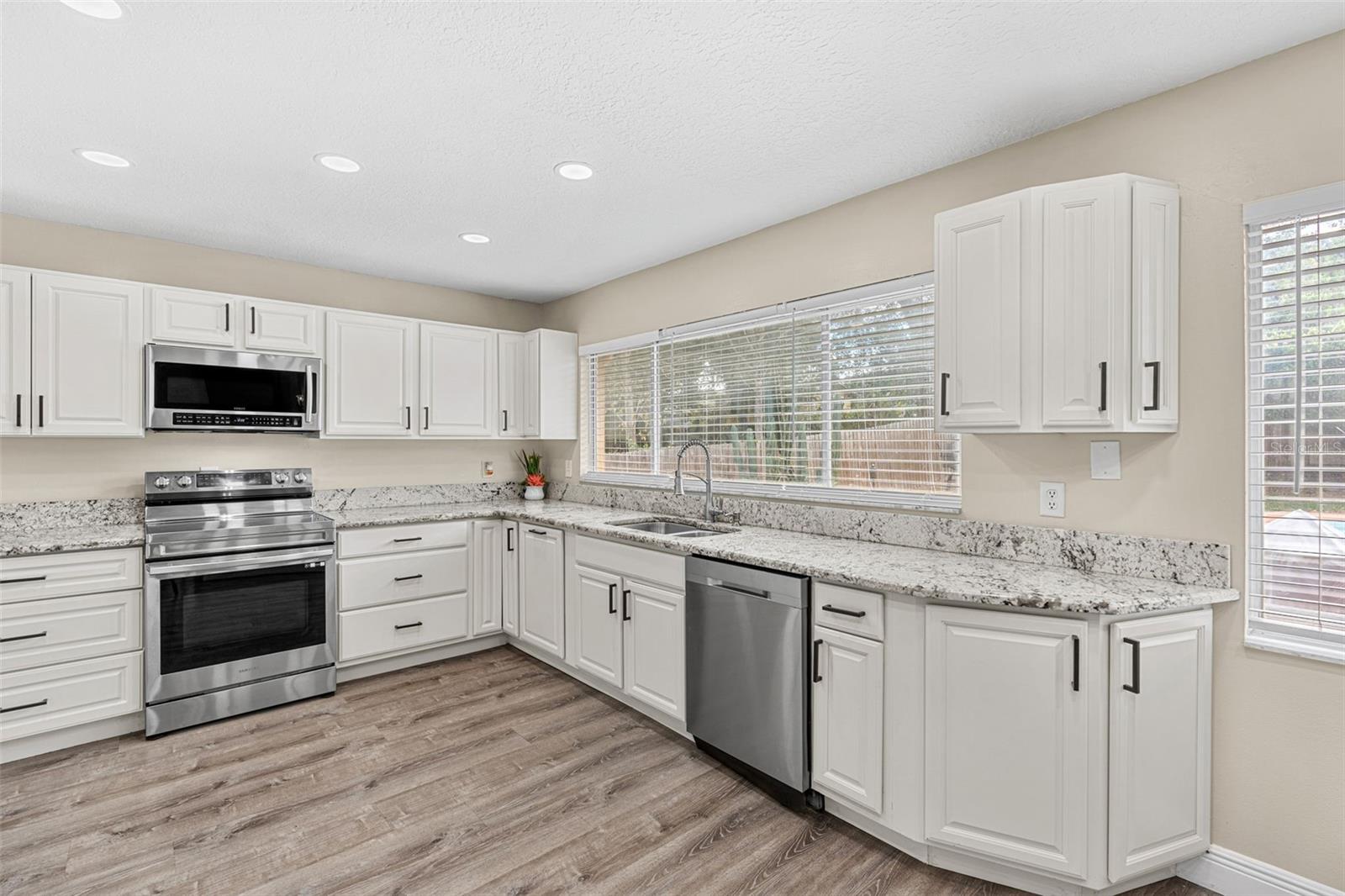 SAN SEBASTIAN HEIGHTS UNIT 3 - Residential