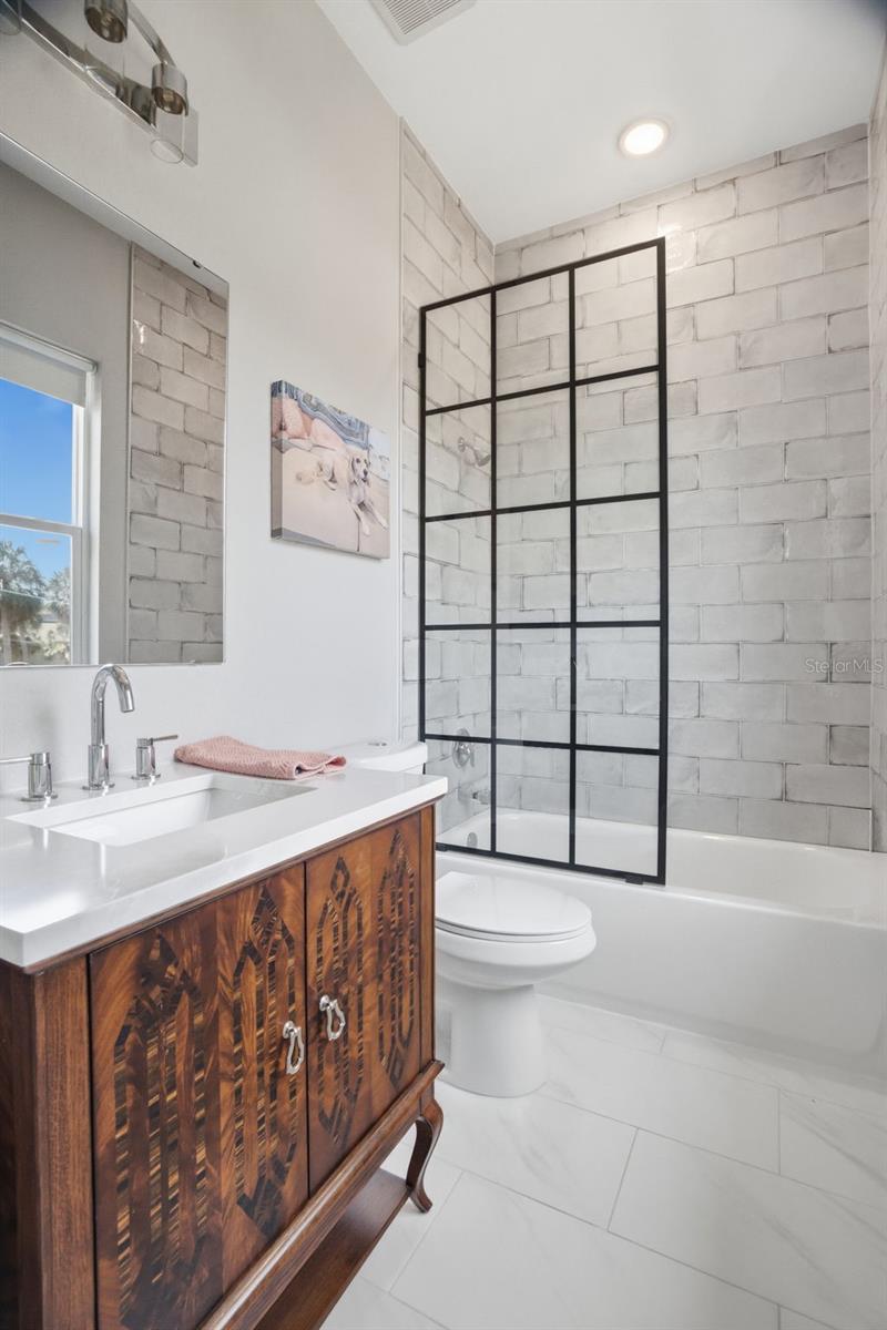 RIVER GULF POINT ADD - Residential
