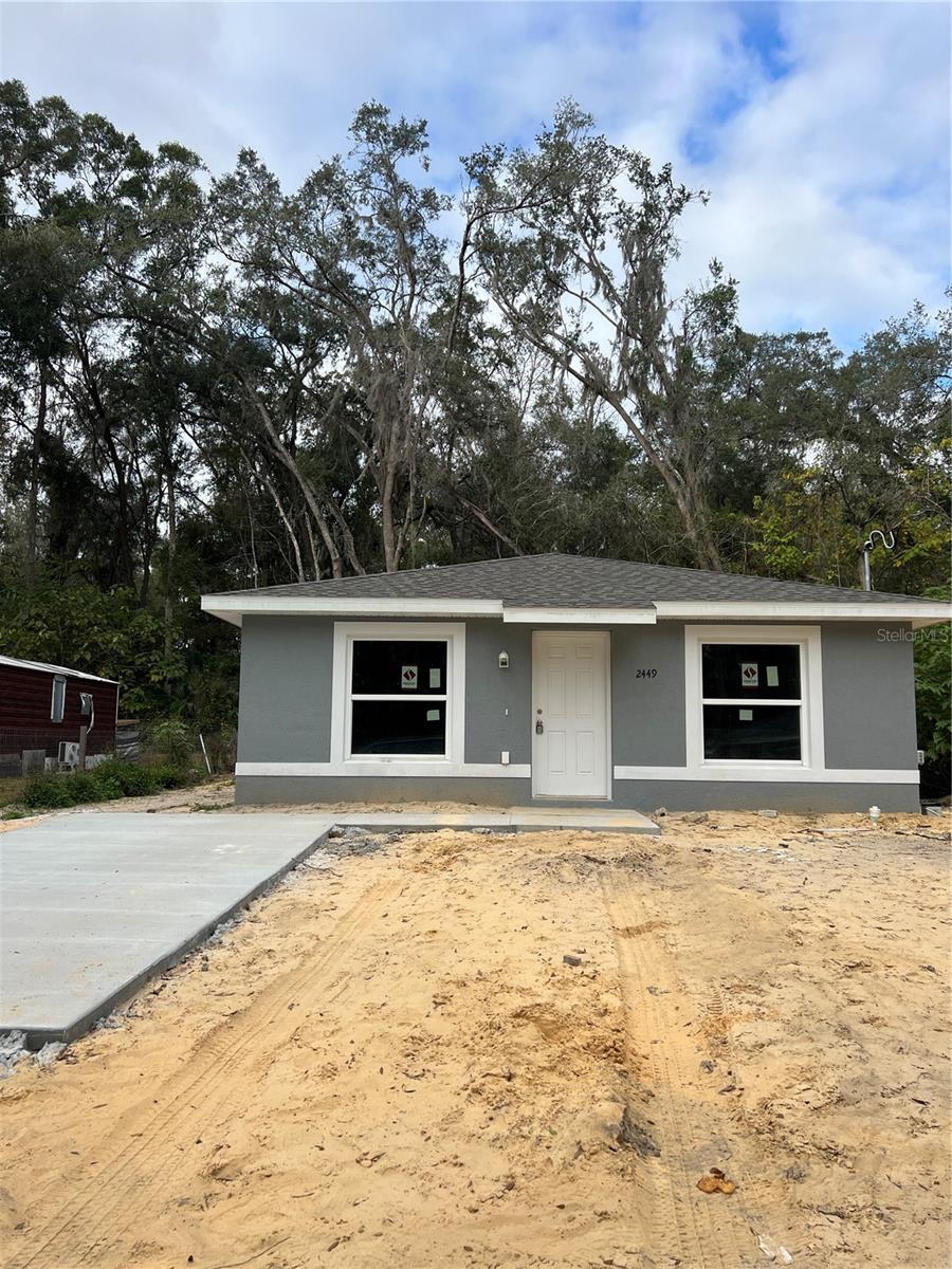 REGAL PARK - Residential