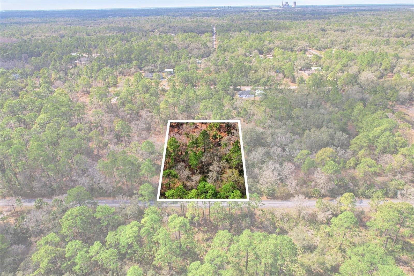 CRYSTAL MANOR UNIT 02 - Land