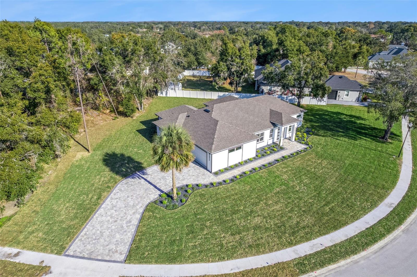 SILVER LAKE MEADOWS SUB - Residential