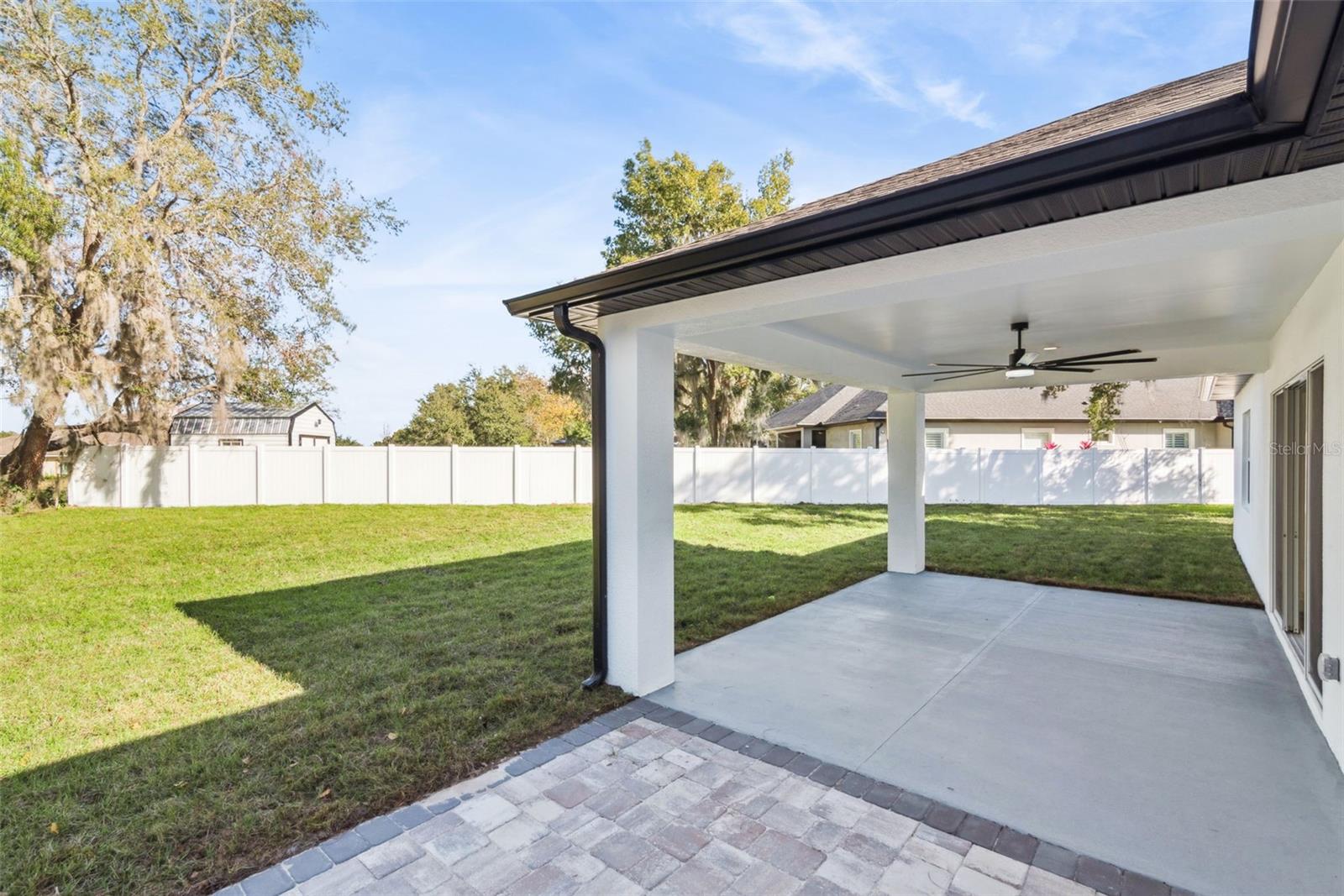 SILVER LAKE MEADOWS SUB - Residential