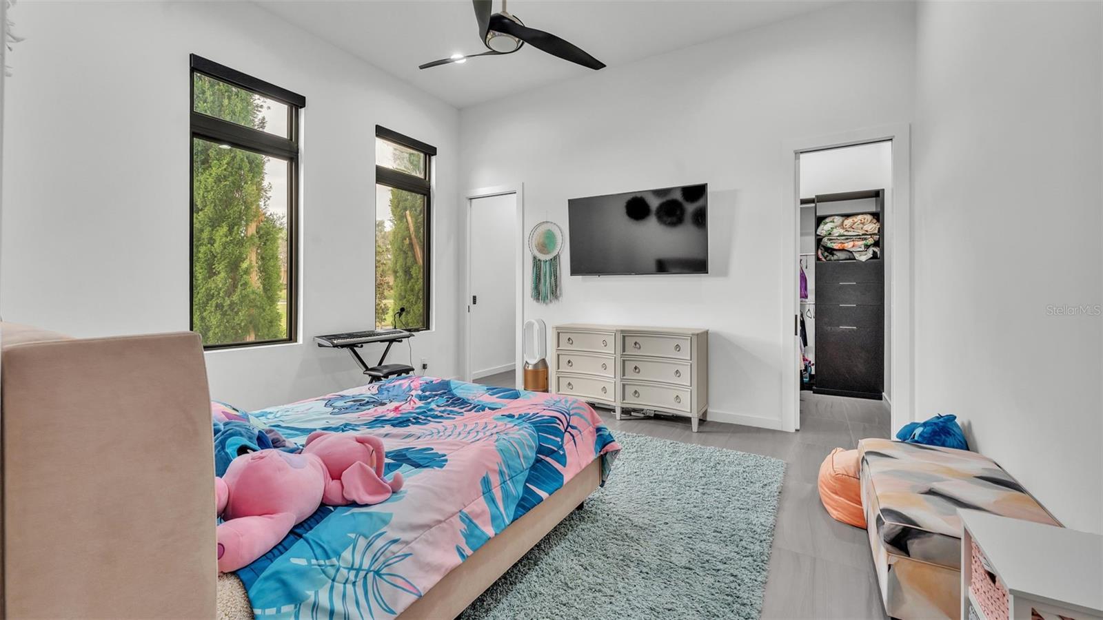 CANTERWOOD - Residential