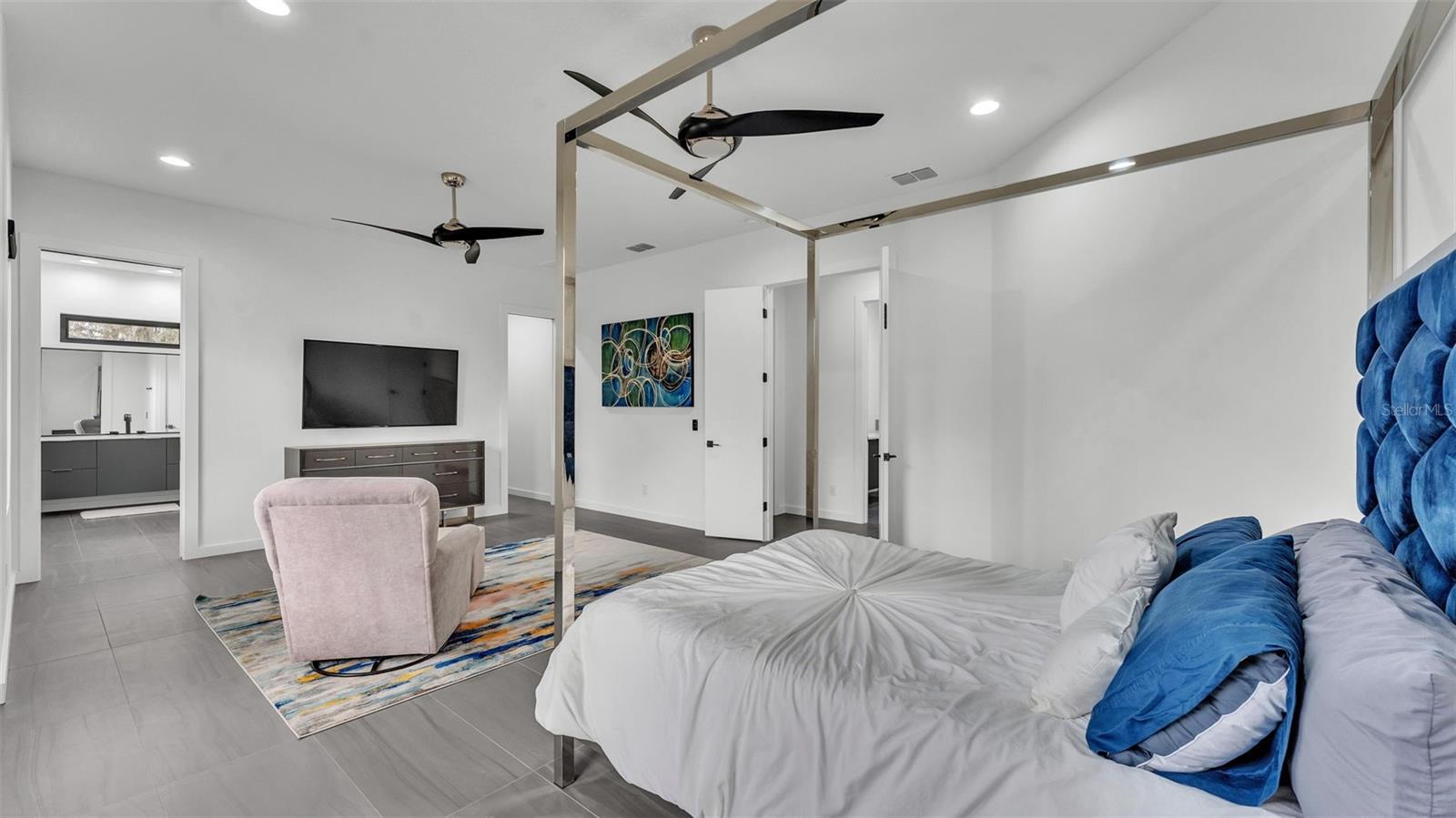 CANTERWOOD - Residential