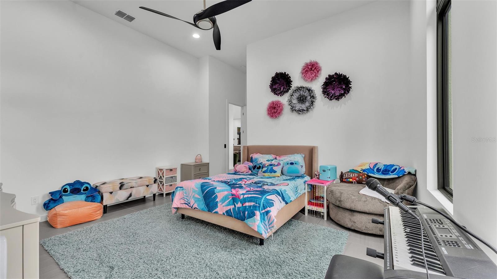 CANTERWOOD - Residential