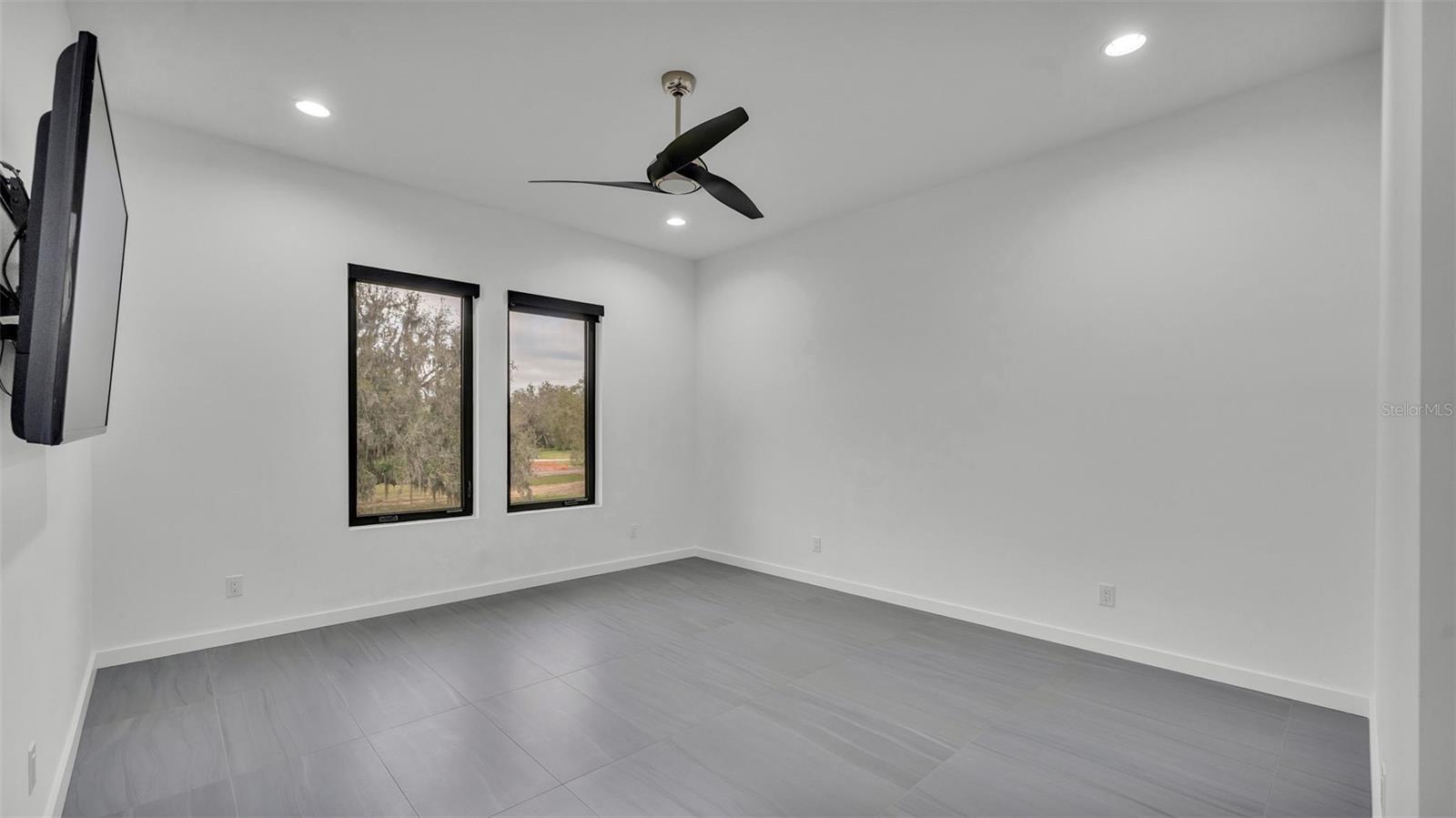 CANTERWOOD - Residential