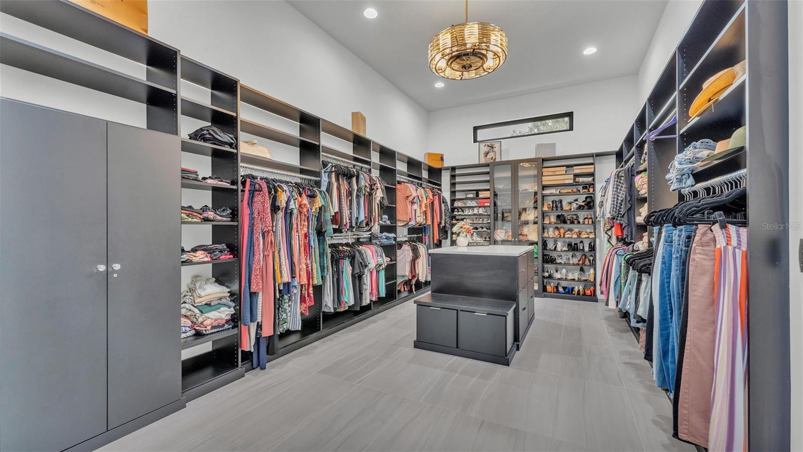 CANTERWOOD - Residential