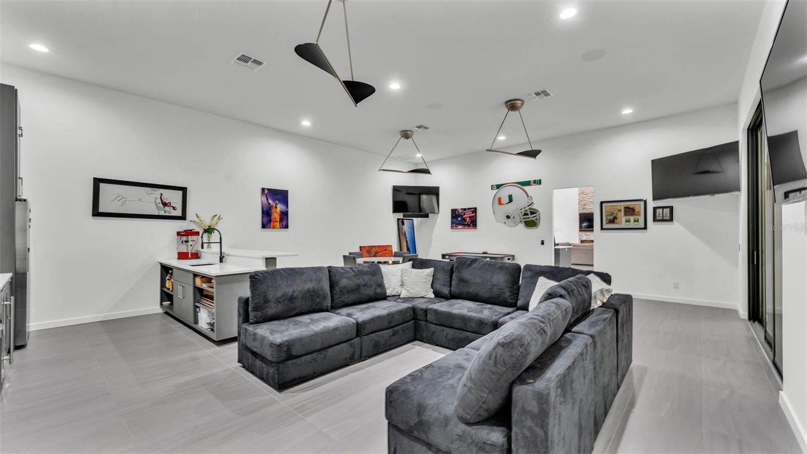 CANTERWOOD - Residential