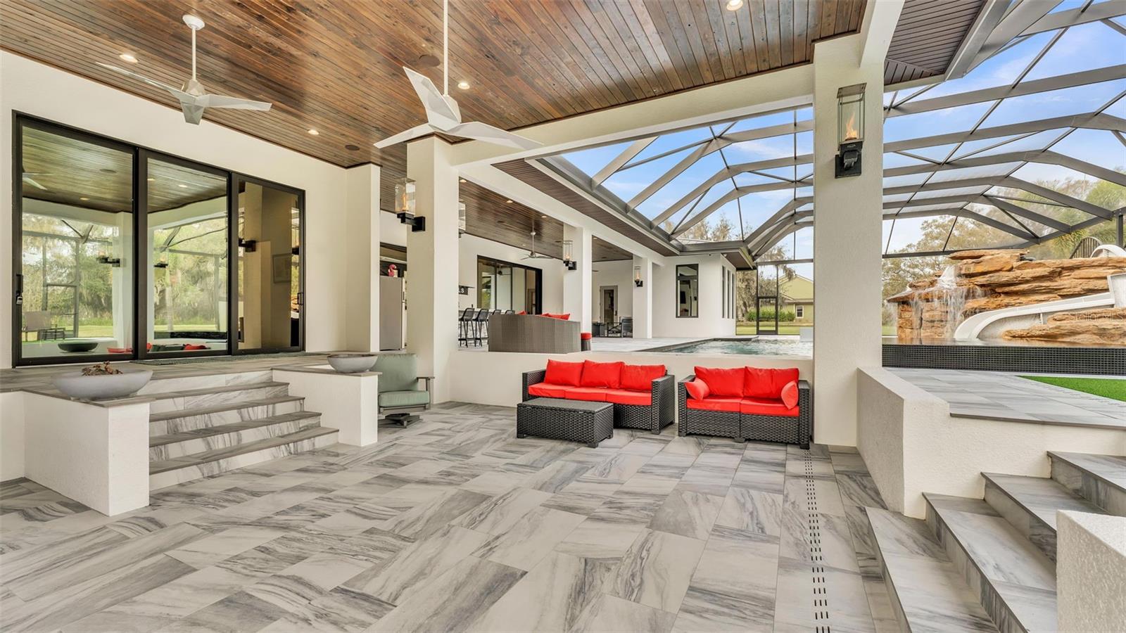 CANTERWOOD - Residential