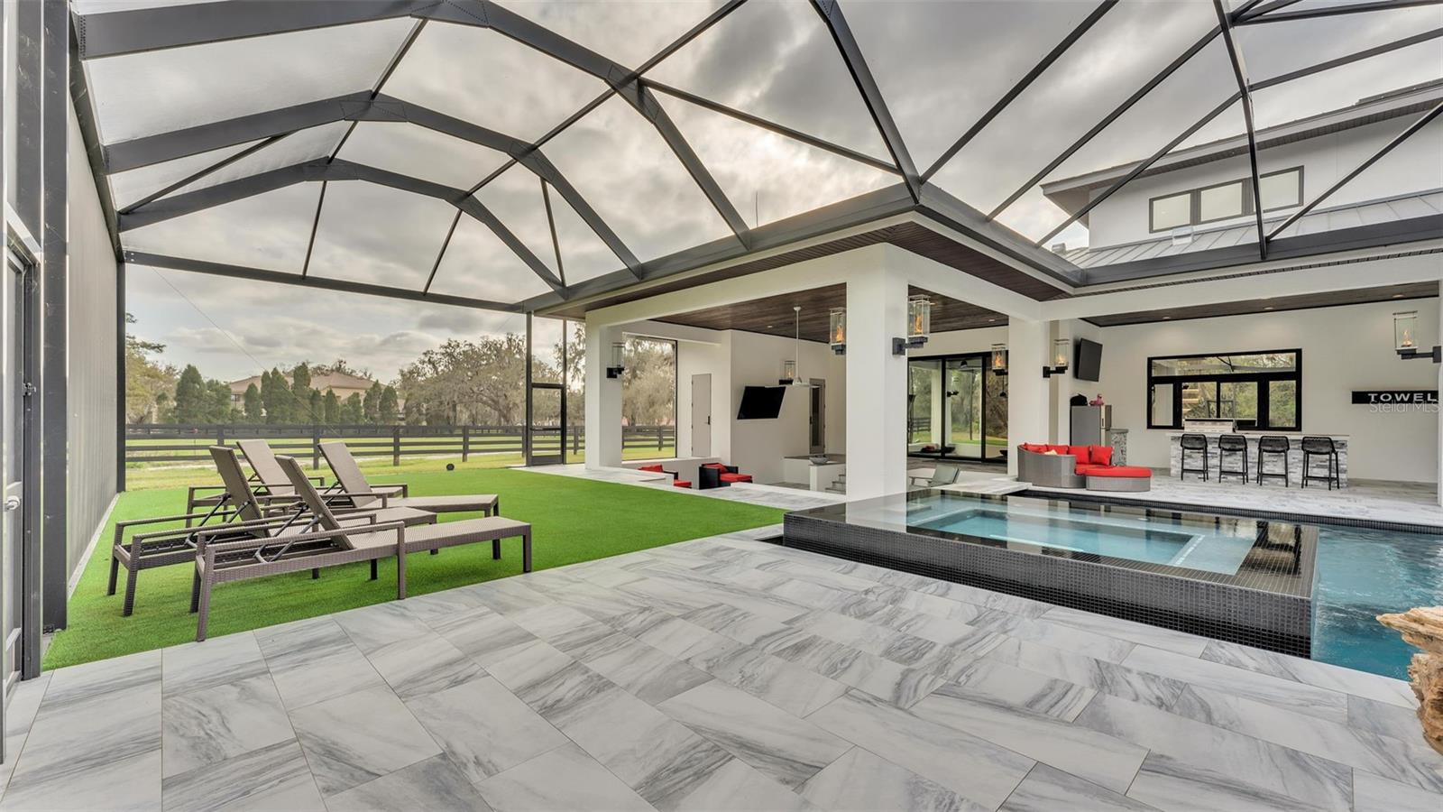 CANTERWOOD - Residential