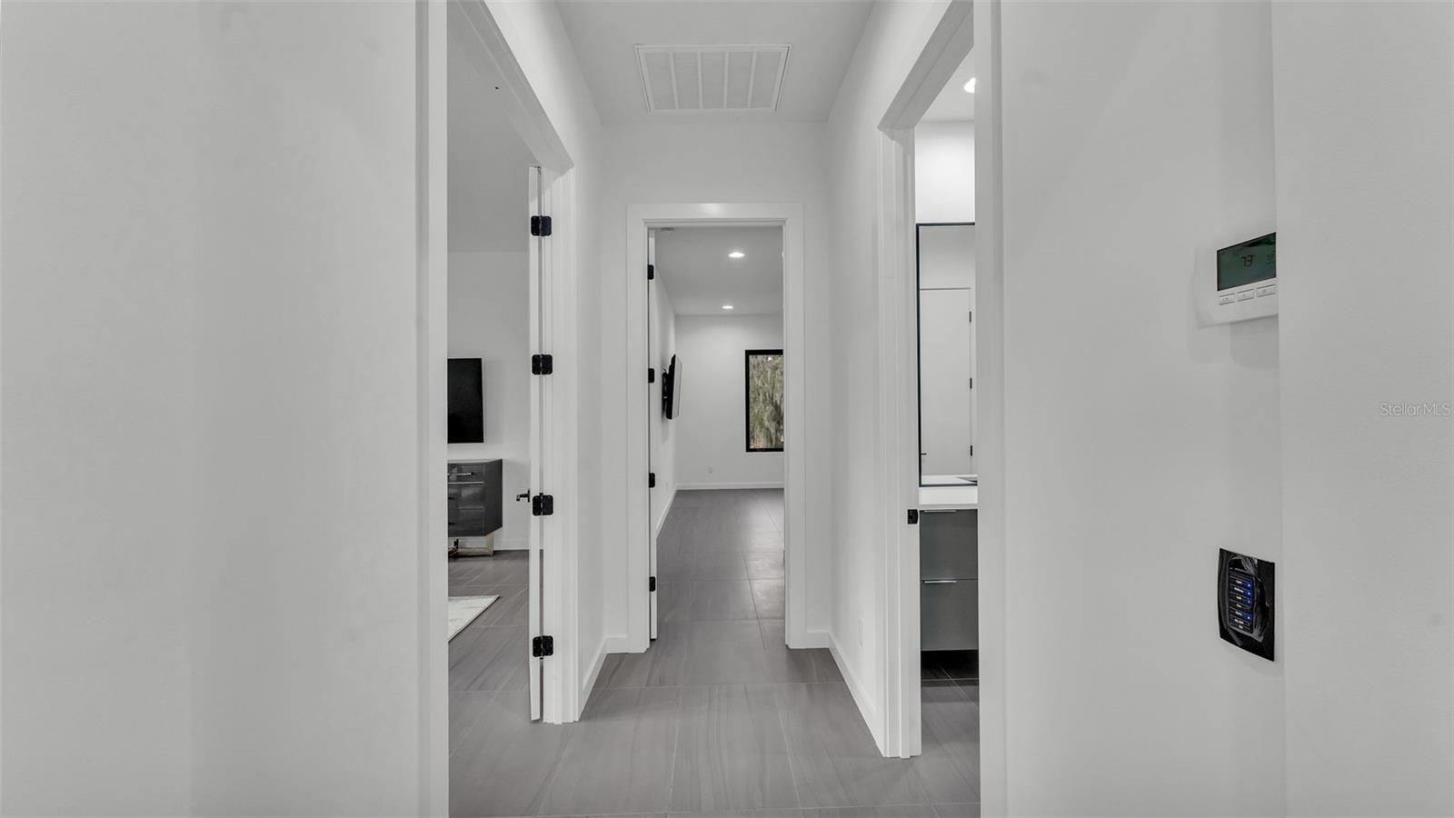 CANTERWOOD - Residential