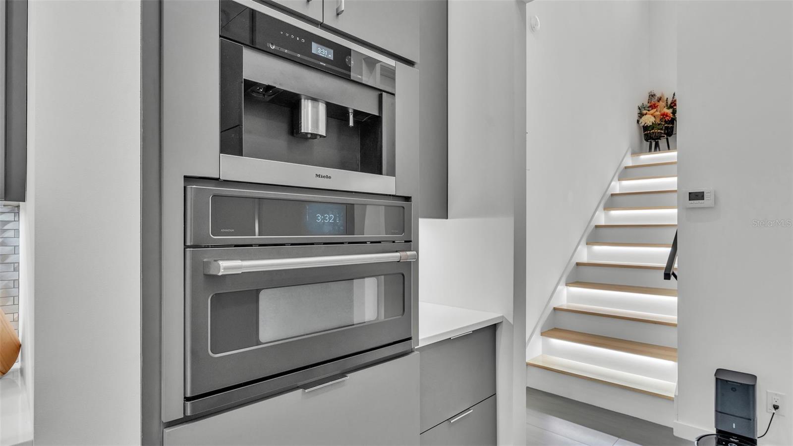 CANTERWOOD - Residential