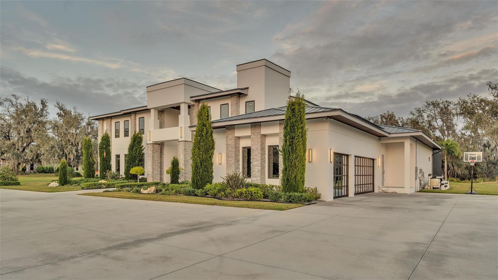 CANTERWOOD - Residential