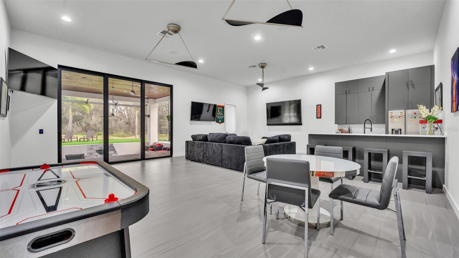 CANTERWOOD - Residential