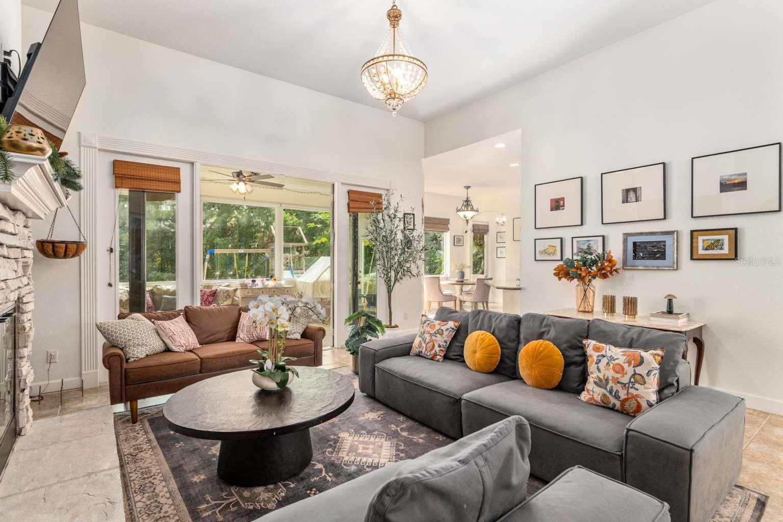 DEVONSHIRE - Residential