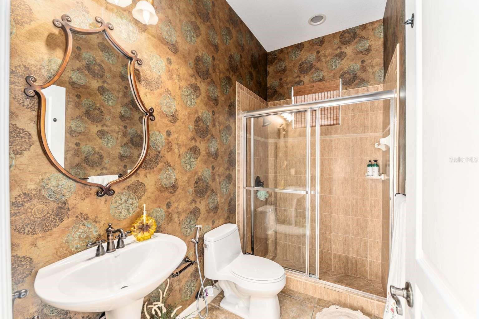 DEVONSHIRE - Residential