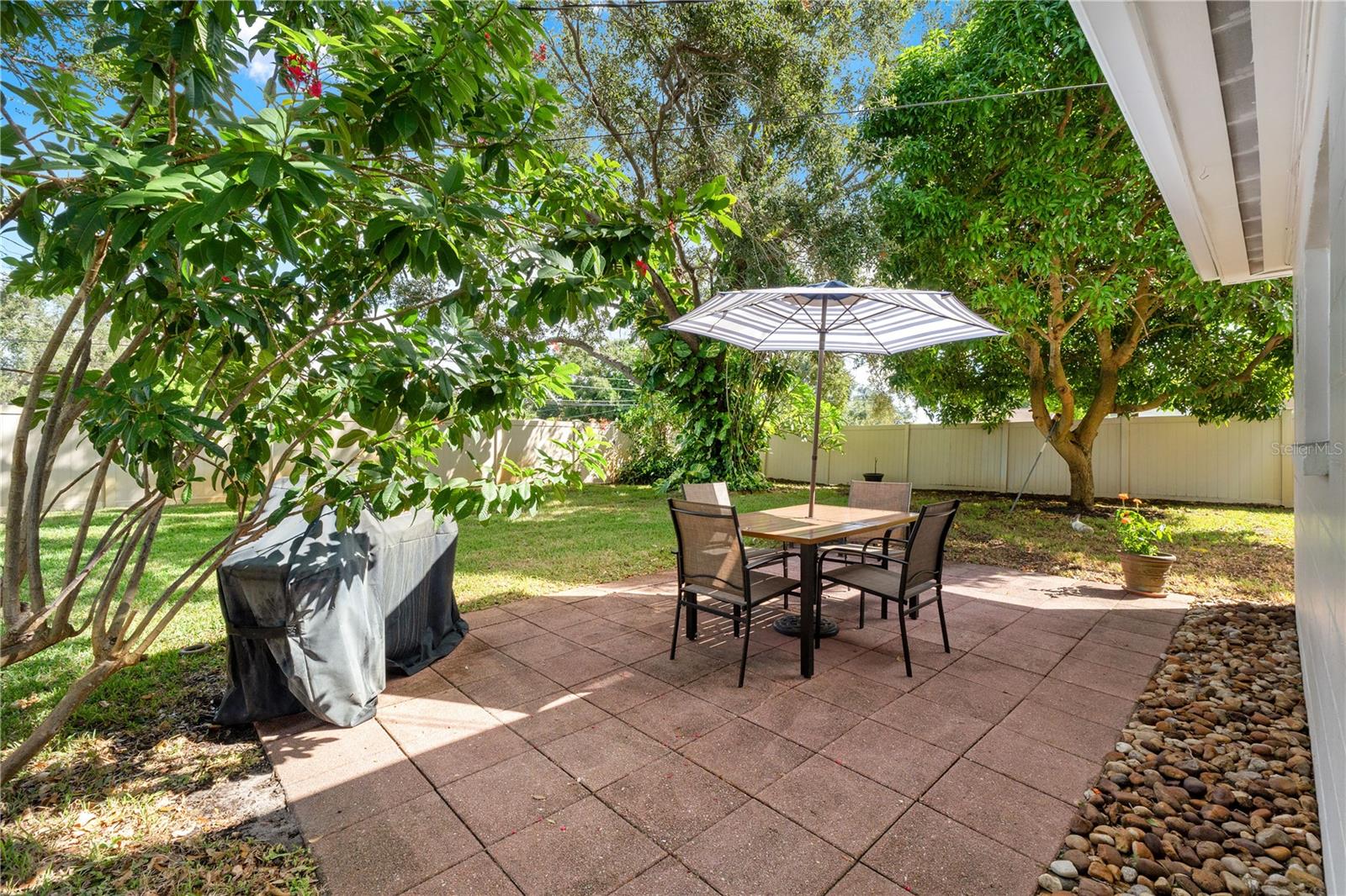 HOLIDAY PARK 4TH ADD - Residential