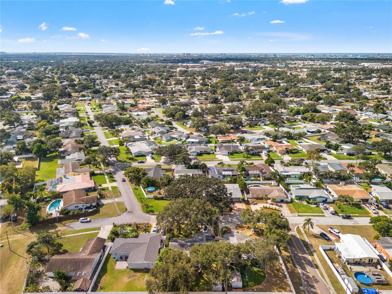 HOLIDAY PARK 4TH ADD - Residential