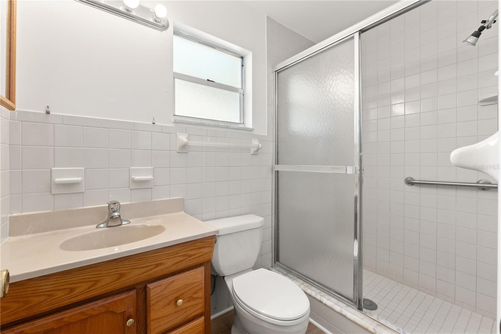 HOLIDAY PARK 4TH ADD - Residential